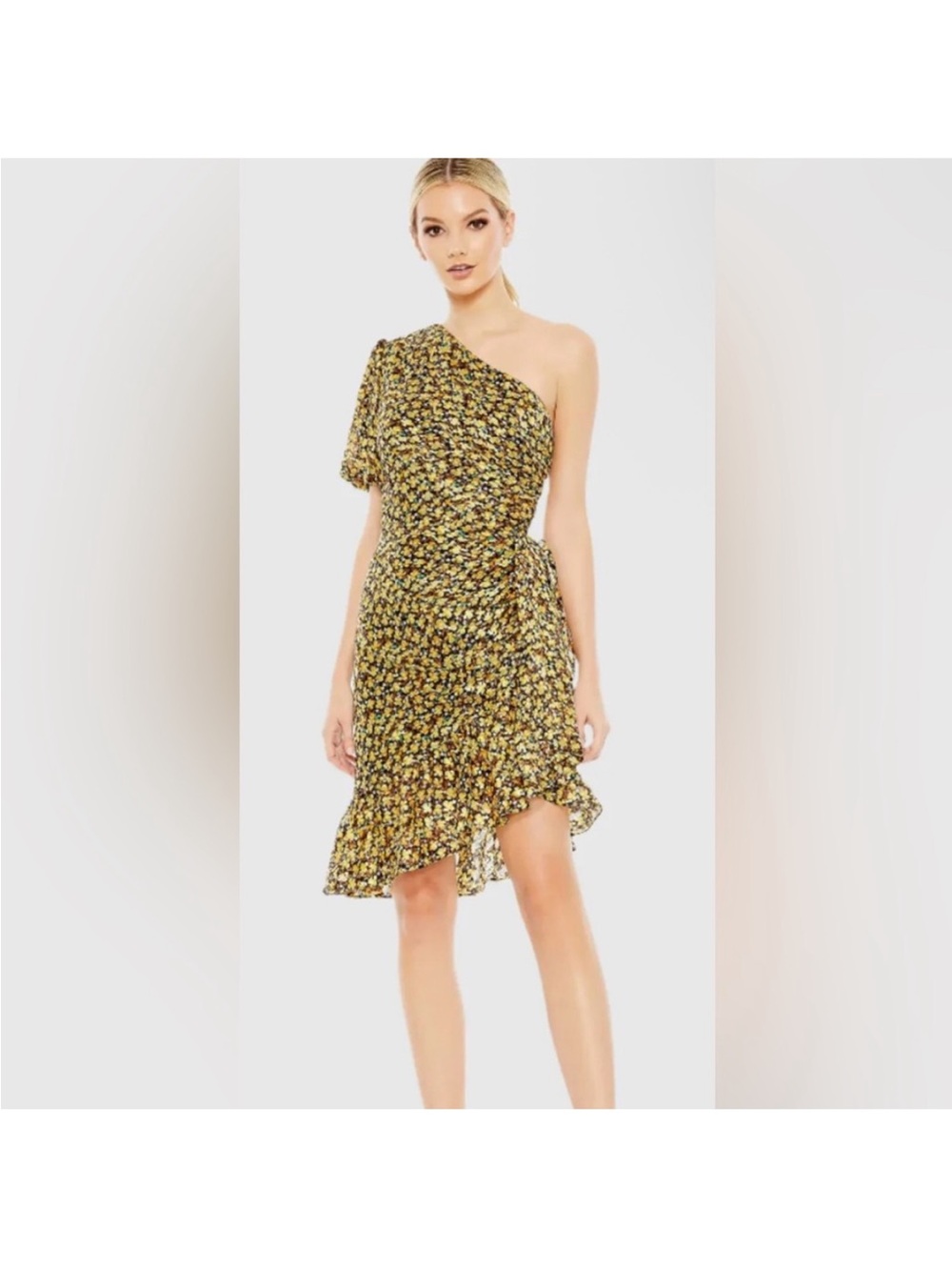 Mac Duggal 🌷
One-Shoulder Yellow Floral Ruffle Dress